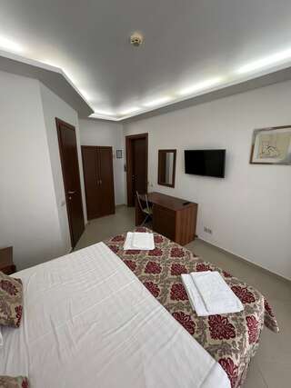 Гостиница Тристар Геленджик Двухместный номер с 1 кроватью-3