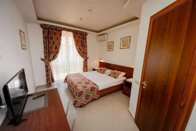 Гостиница Тристар Геленджик-39