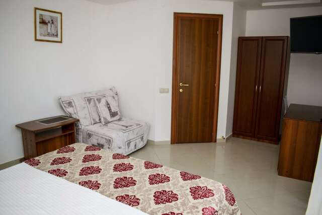 Гостиница Тристар Геленджик-29